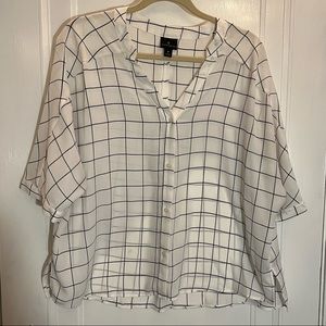 Worthington Button-Up Business Casual Top